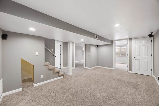 4823 W Hoffman Pl, Spokane, WA 99205