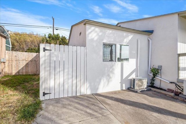 2151 54th St A, San Diego, CA 92105