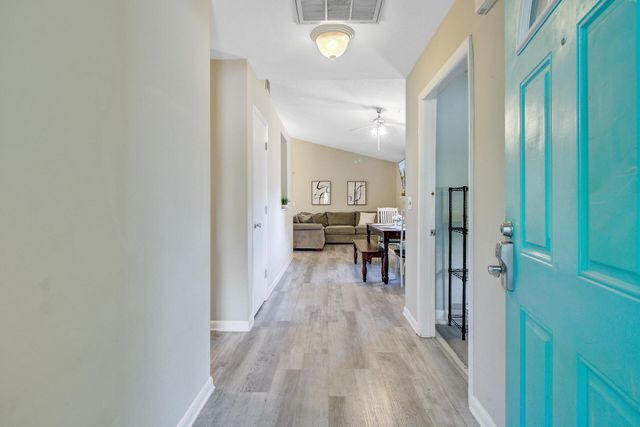 1224 Decoy Court, Mount Pleasant, SC 29464