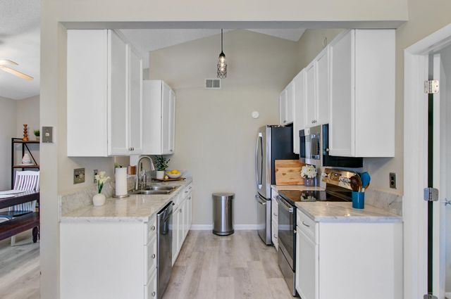 1224 Decoy Court, Mount Pleasant, SC 29464