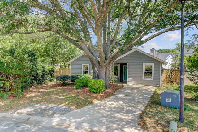 1224 Decoy Court, Mount Pleasant, SC 29464
