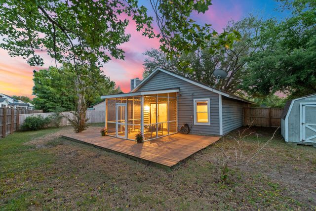 1224 Decoy Court, Mount Pleasant, SC 29464
