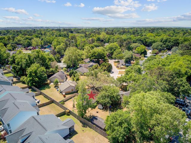 1224 Decoy Court, Mount Pleasant, SC 29464
