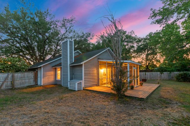 1224 Decoy Court, Mount Pleasant, SC 29464