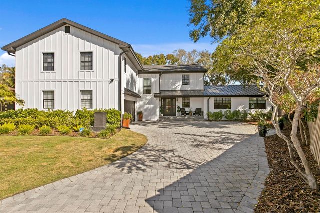 4911 W BAY WAY PLACE, Tampa, FL 33629