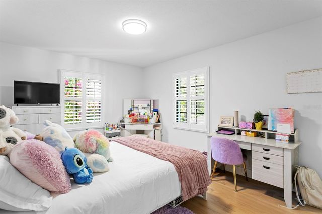 4911 W BAY WAY PLACE, Tampa, FL 33629