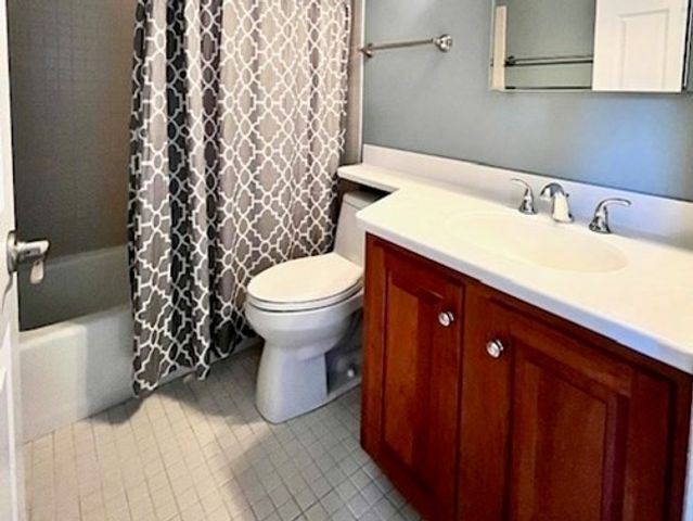 3302 Tuckers Lane 3302, Hingham, MA 02043