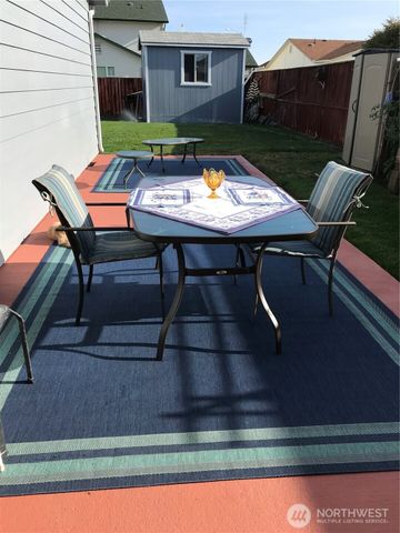 310 E Tanglewood Drive, Moses Lake, WA 98837