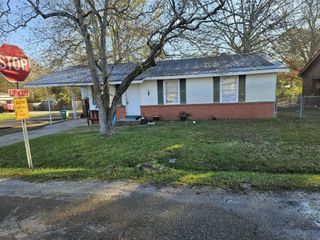 201 Smith St., Petal, MS 39465