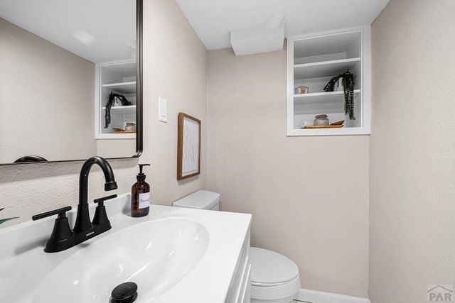 324 W Grant Ave, Pueblo, CO 81004