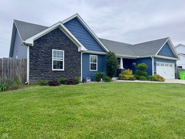 135 Bentley Drive, Crawfordsville, IN 47933