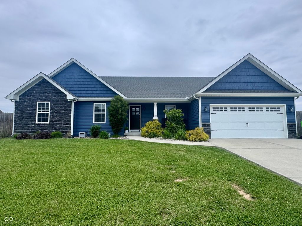 135 Bentley Drive, Crawfordsville, IN 47933