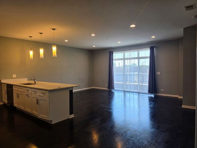 2910 S Archer Avenue 2B, Chicago, IL 60608