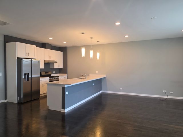 2910 S Archer Avenue 2B, Chicago, IL 60608