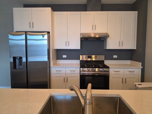 2910 S Archer Avenue 2B, Chicago, IL 60608