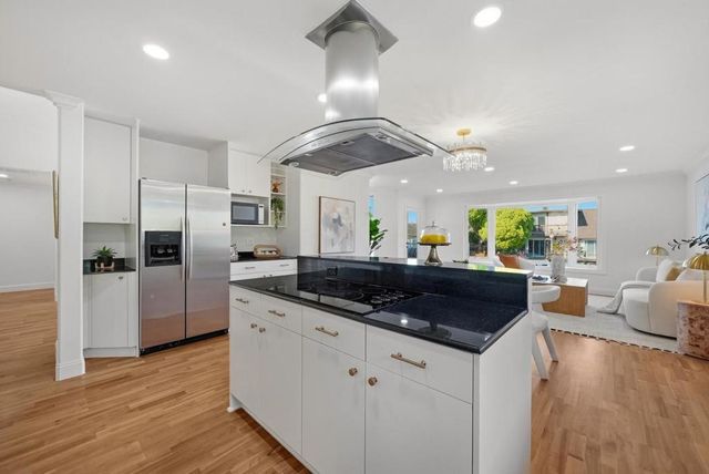 142 Shooting Star, Foster City, CA 94404