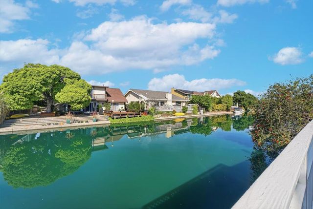 142 Shooting Star, Foster City, CA 94404