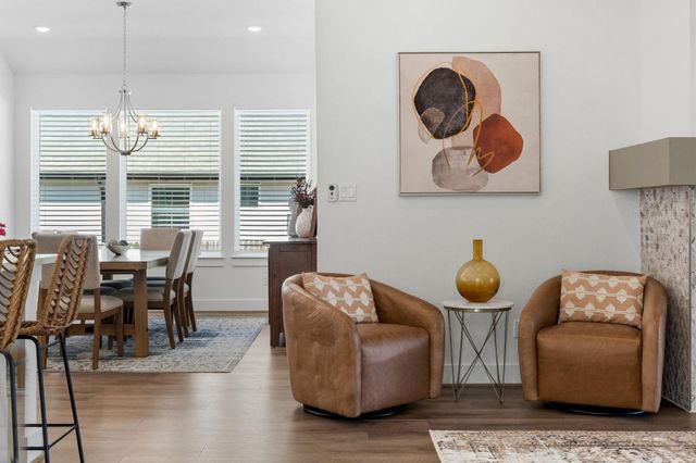 306 Bridge Water LOOP, Dripping Springs, TX 78620