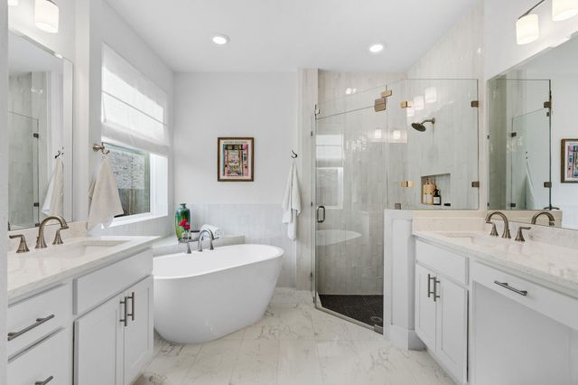306 Bridge Water LOOP, Dripping Springs, TX 78620