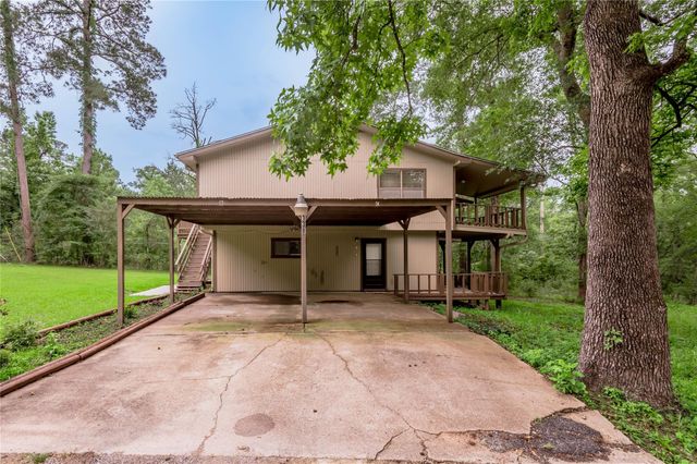 138 Summer Place B, Huntsville, TX 77340