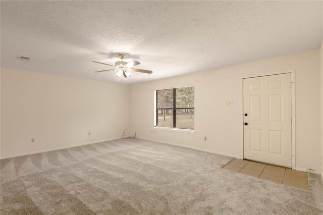 138 Summer Place B, Huntsville, TX 77340