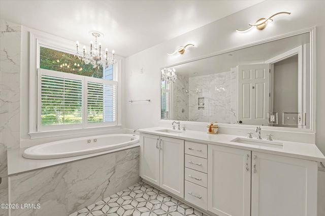 11 Rising Tide Dr Apt A, Beaufort, SC 29902