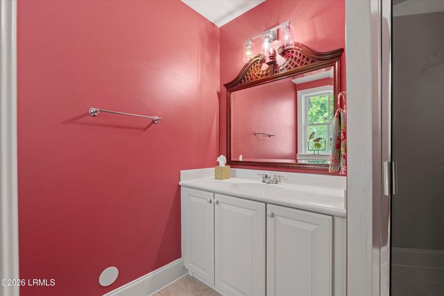 11 Rising Tide Dr Apt A, Beaufort, SC 29902