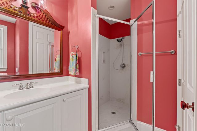 11 Rising Tide Dr Apt A, Beaufort, SC 29902