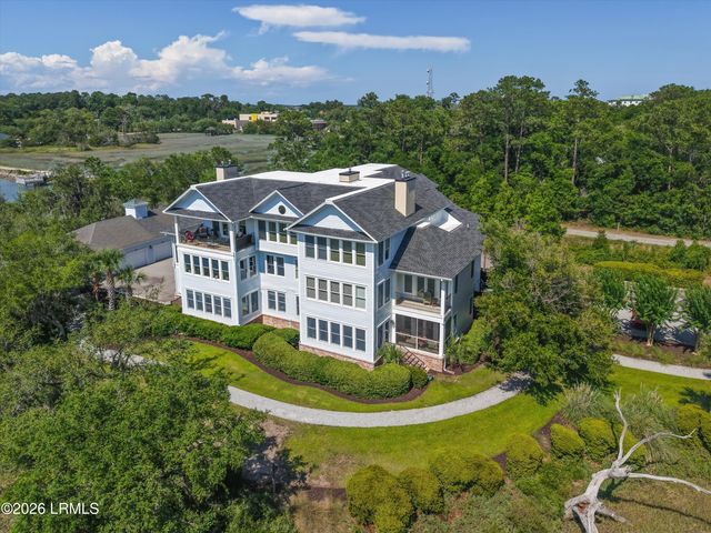 11 Rising Tide Dr Apt A, Beaufort, SC 29902