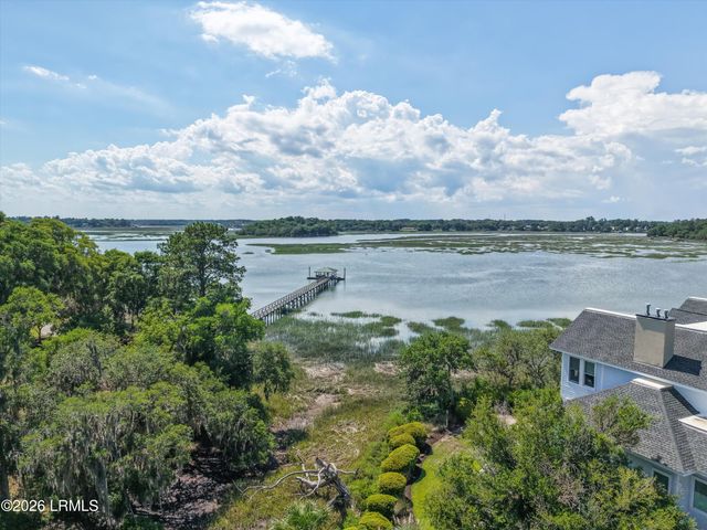 11 Rising Tide Dr Apt A, Beaufort, SC 29902