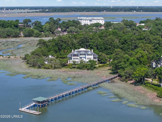 11 Rising Tide Dr Apt A, Beaufort, SC 29902