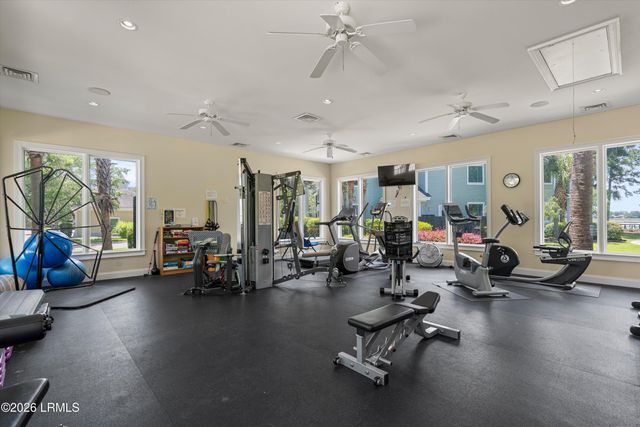 11 Rising Tide Dr Apt A, Beaufort, SC 29902