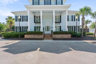 11 Rising Tide Dr Apt A, Beaufort, SC 29902