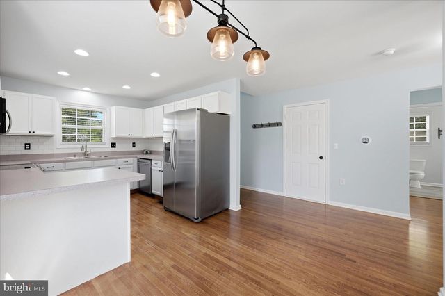 282 FORD CIR, Inwood, WV 25428