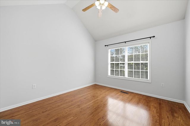 282 FORD CIR, Inwood, WV 25428
