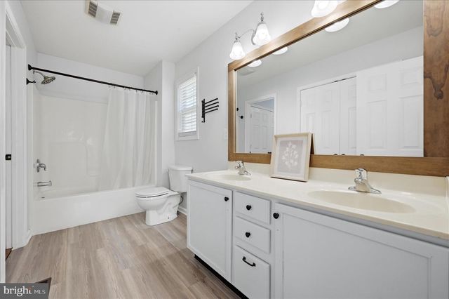 282 FORD CIR, Inwood, WV 25428