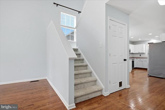 282 FORD CIR, Inwood, WV 25428