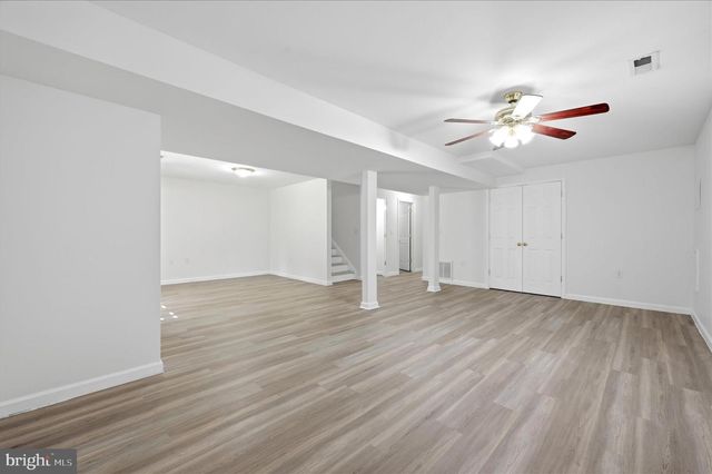 282 FORD CIR, Inwood, WV 25428