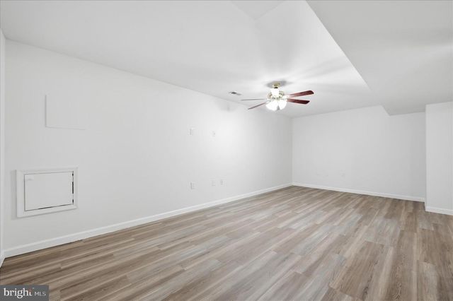 282 FORD CIR, Inwood, WV 25428
