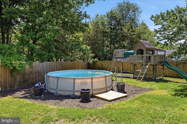 282 FORD CIR, Inwood, WV 25428