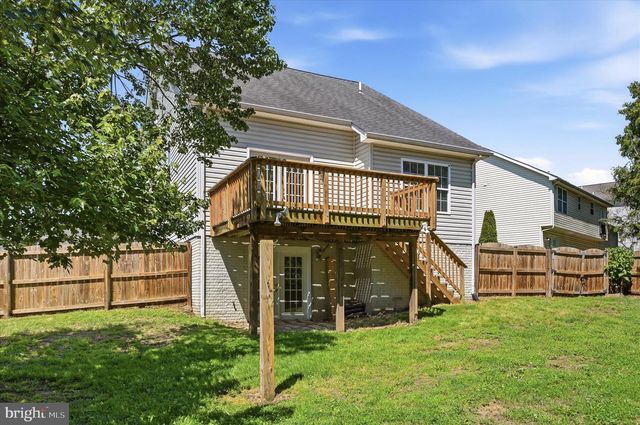 282 FORD CIR, Inwood, WV 25428