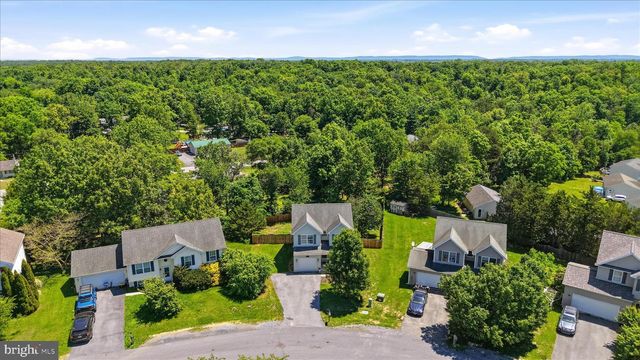 282 FORD CIR, Inwood, WV 25428