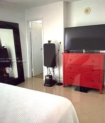 16909 N Bay Rd 601, Sunny Isles Beach, FL 33160