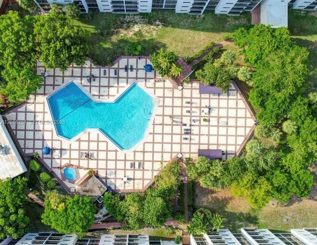 16909 N Bay Rd 601, Sunny Isles Beach, FL 33160