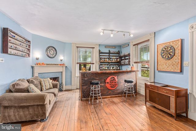 4701 EDGES MILL RD, Downingtown, PA 19335