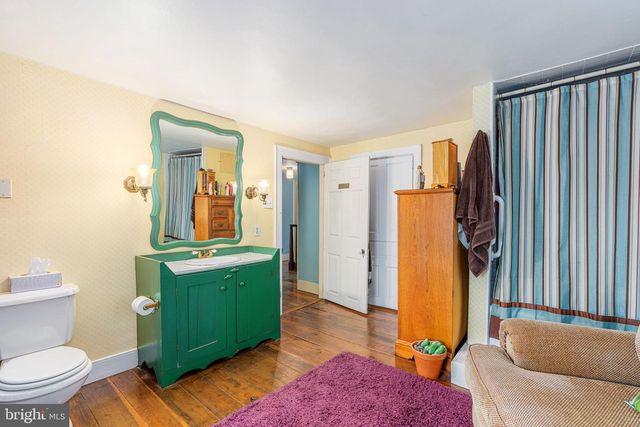 4701 EDGES MILL RD, Downingtown, PA 19335