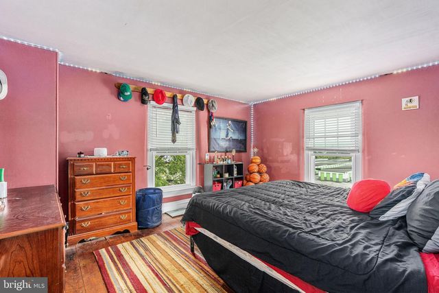 4701 EDGES MILL RD, Downingtown, PA 19335