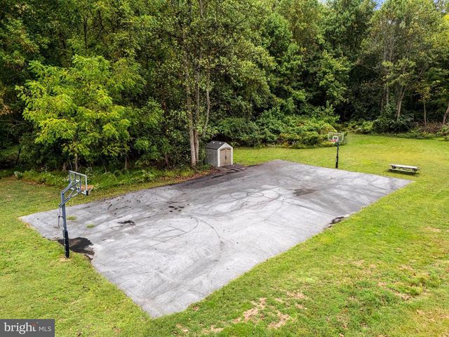4701 EDGES MILL RD, Downingtown, PA 19335