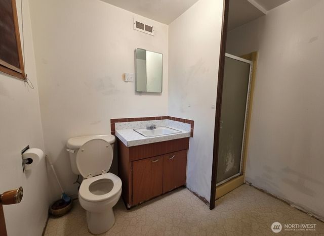 9651 21st Avenue SW, Seattle, WA 98106