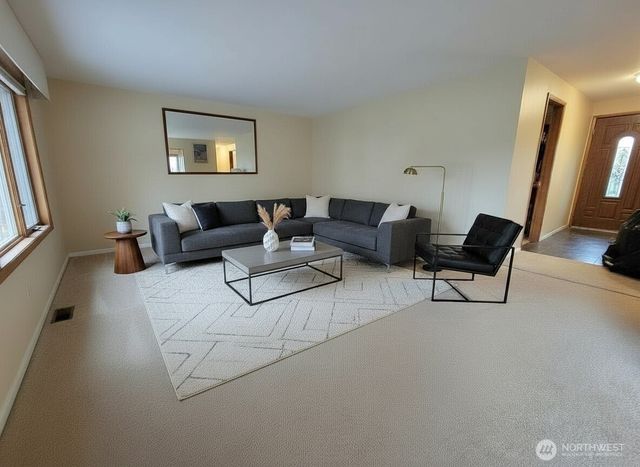 9651 21st Avenue SW, Seattle, WA 98106
